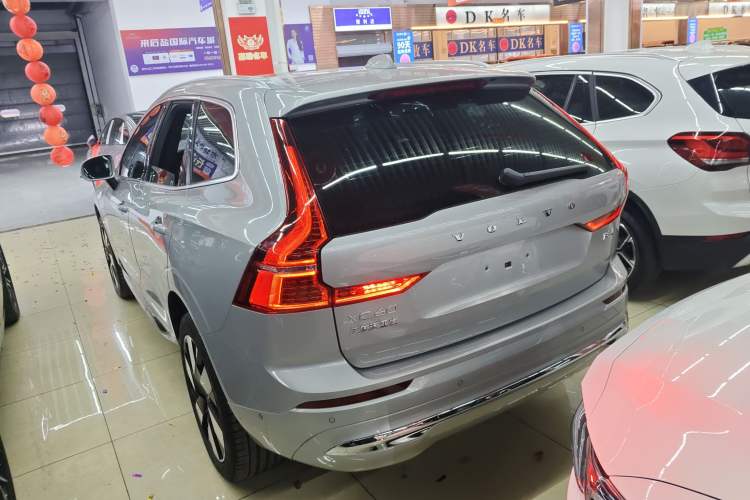Used Volvo XC60 New Energy 2025 Plug-in Hybrid Long-Range All-Wheel Drive Smart & Luxurious Edition