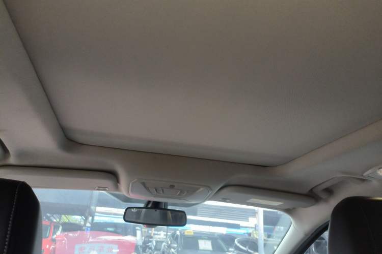 Used Ford Kuga 2017 EcoBoost 180 Two-Wheel-Drive Luxury Wing Edition