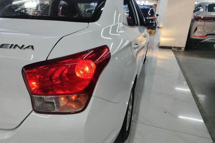 Used Hyundai Verna 2017 1.4L Automatic YueXiang Edition China V-standard
