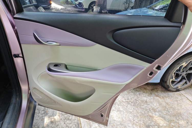 Used BYD Dolphin 2021 405 km Fashion Edition
