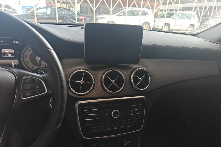 Used Mercedes-Benz GLA 2016 GLA 200 Blue Edition