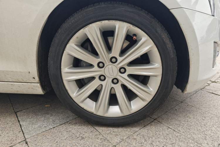 Used Cadillac ATS-L 2017 28T Fashion Edition
