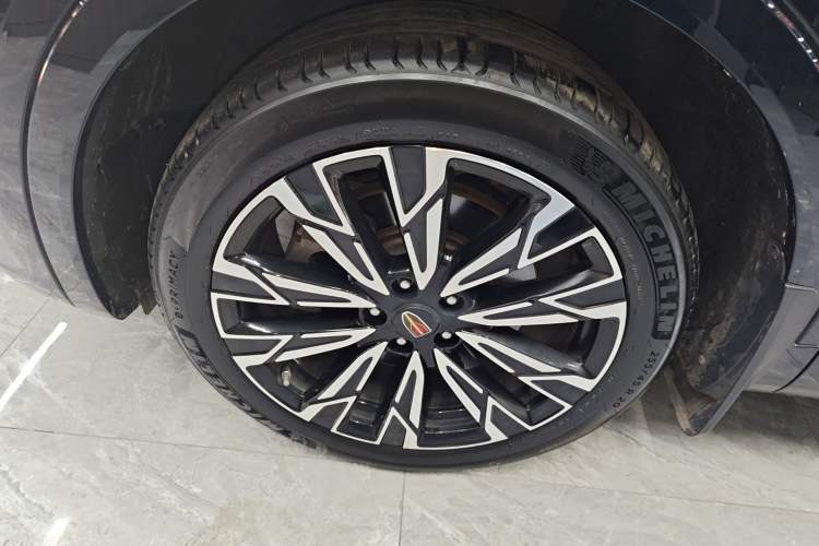 Used Hongqi HS5 2023 2.0T Four-Wheel Drive Flagship Pro Edition
