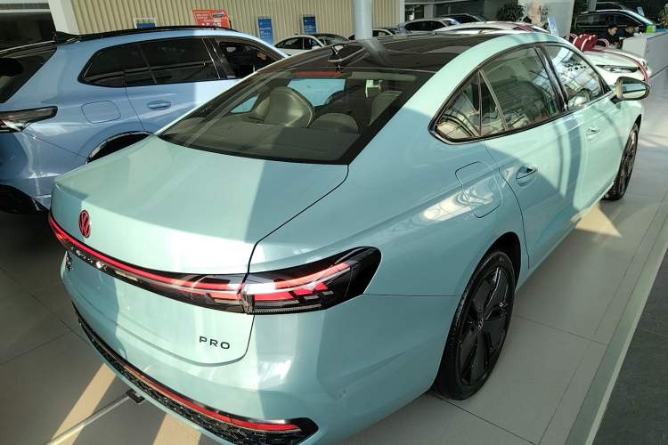 Used Volkswagen Passat 2025 Pro 380TSI Starry Dragon Luxury Edition