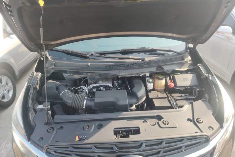 Used Buick GL8 2021 Land Cruiser Executive 652T Premium Model
