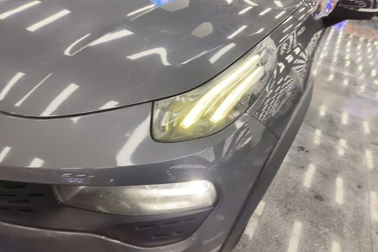 Used Lynk & Co 02 2019 1.5T DCT Two-Wheel Drive Pro Edition China VI Standard