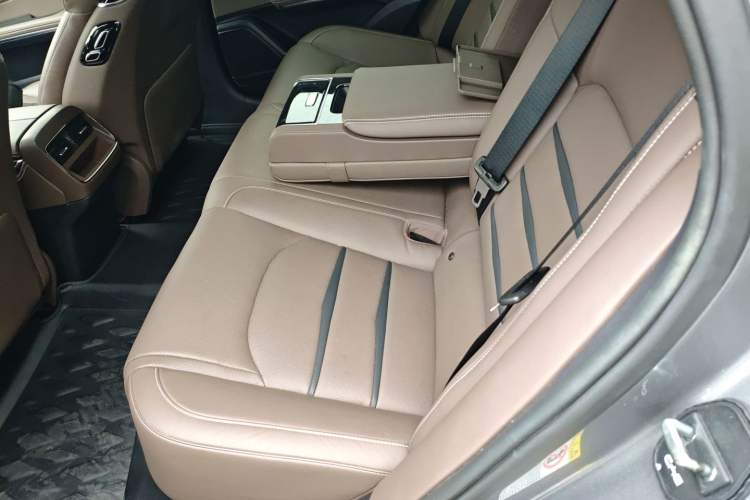 Used BYD Han 2020 EV Long-Range Luxury Model
