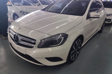 Used Mercedes-Benz A-Class 2015 A 200 Fashion Model