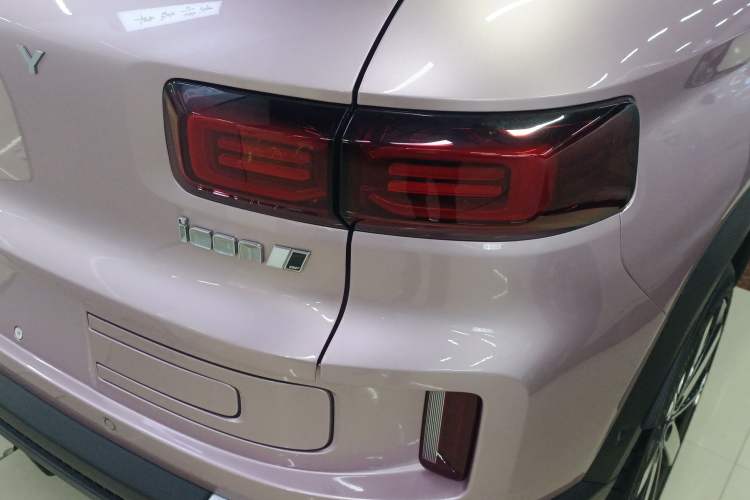 Used Geely Auto icon 2023 1.5TD Chocolate Luxe Edition
