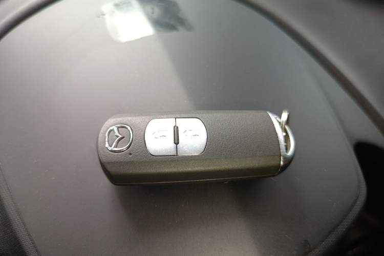 Used Mazda CX-4 2018 2.0L Automatic Two-Wheel Drive Blue Sky Exploration Version China V Standard
