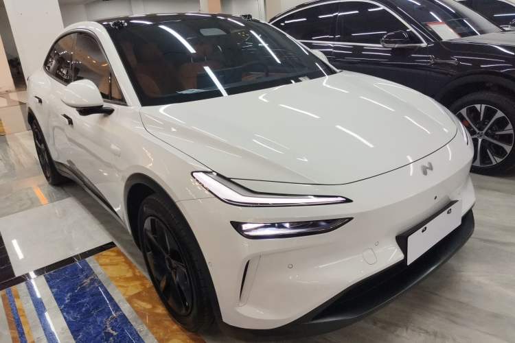 Used ONVO L60 2024 60 kWh Rear-Drive Version
