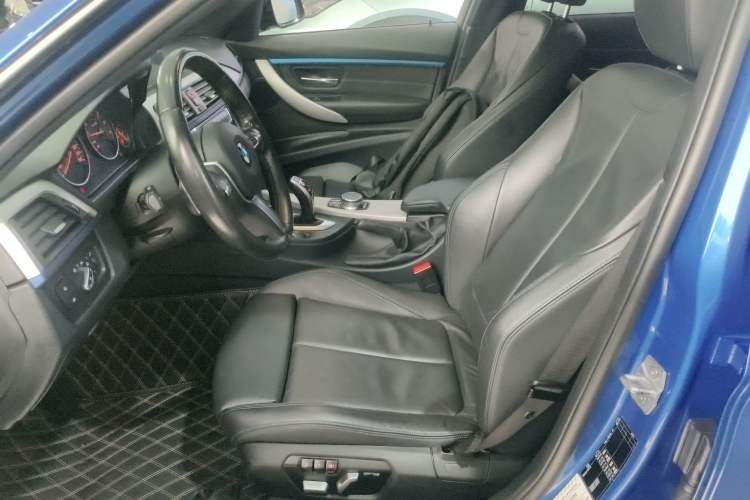 Used BMW 3 Series 2018 320i M Sport Package
