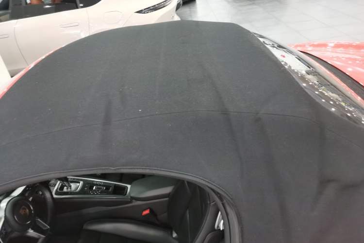 Used Porsche 718 2018 Boxster 2.0T
