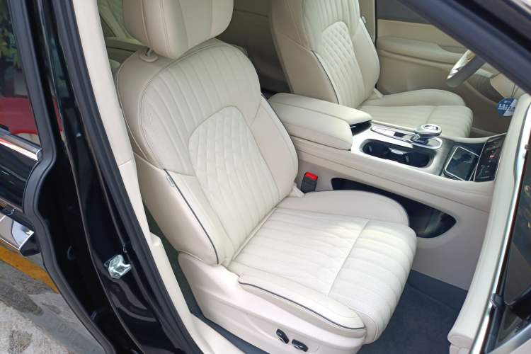 Used VOYAH Dream 2022 Low-Carbon Edition Dream+ Smart Enjoyment Package
