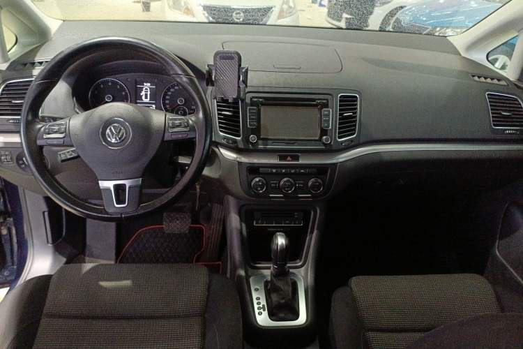 Used Volkswagen Sharan 2014 2.0 TSI Standard Model