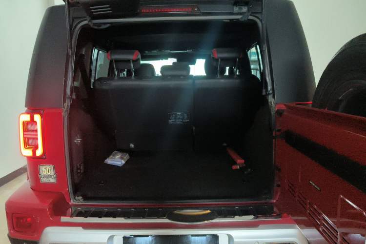 Used Beijing Auto BJ40 2020 2.0T Automatic Four-Wheel Drive Urban Hunter Edition Chivalrous Type
