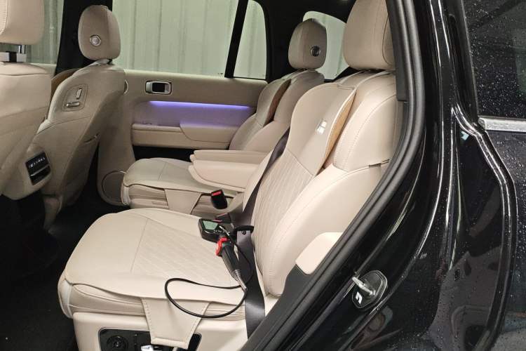 Used Li Auto L8 2023 Air model