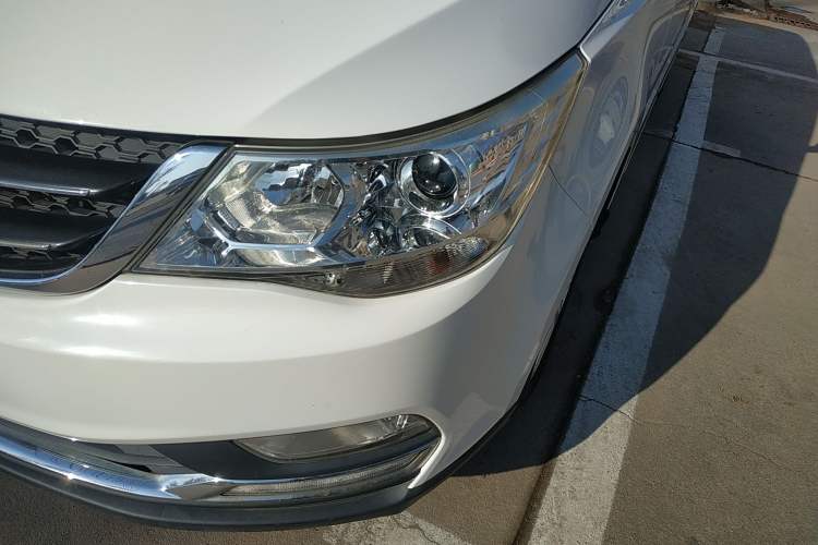 Used Baojun 730 2016 1.5L Manual Comfort Version 7 Seats China V Emission Standard