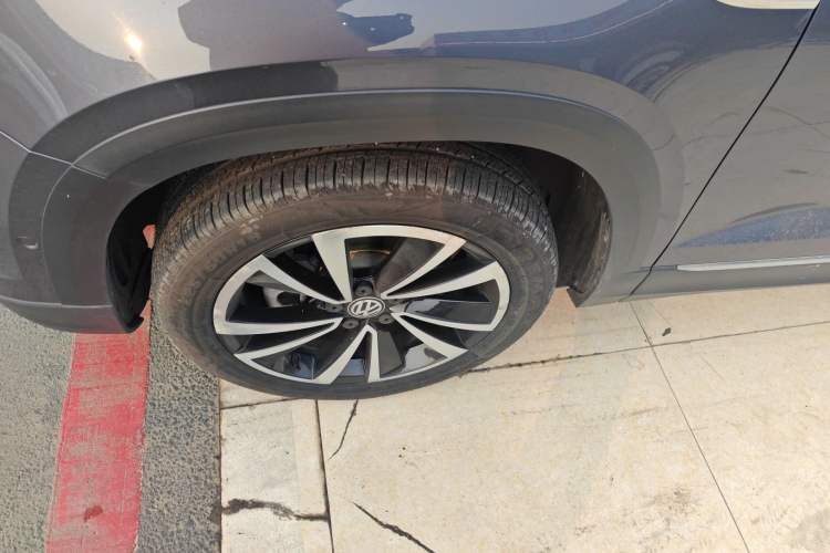 Used Volkswagen Tharu 2019 280TSI Two-Wheel Drive Flagship Edition China V Standard