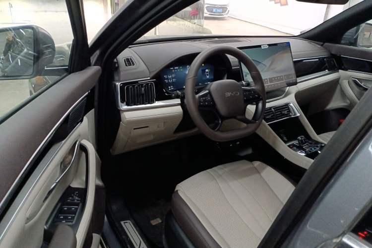 Used BYD Song PLUS New Energy 2025 DM-i Intelligent Driving 160KM Flagship Model
