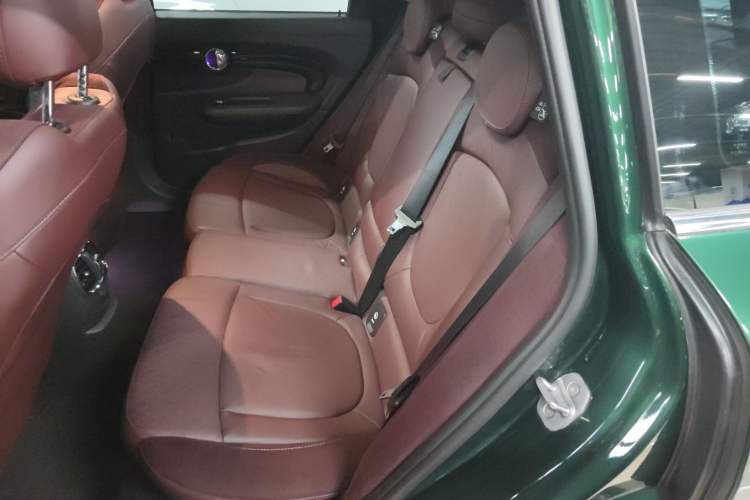 Used  Clubman 2016 Revised Version 1.5T COOPER Connoisseur Edition
