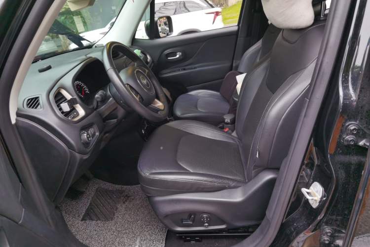 TDK.VehicleDetails.img