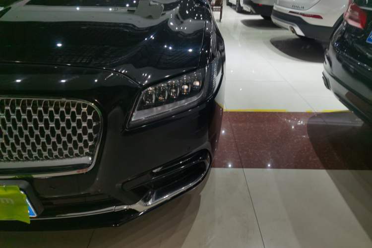 Used Lincoln Continental 2017 2.0T Two-Wheel Drive Prestige Edition
