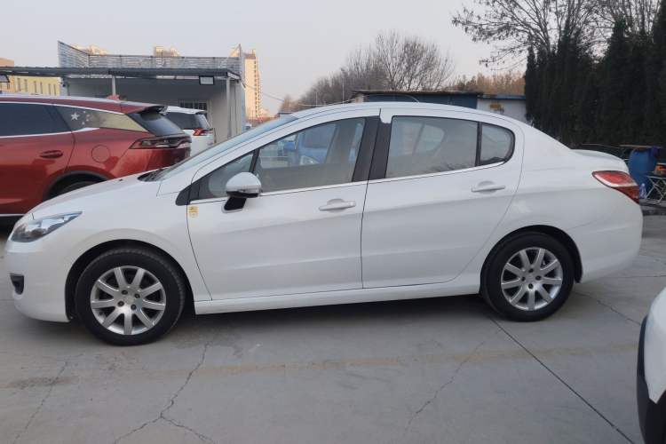 Used Peugeot 308 2014 Enjoy Edition Classic 1.6L Manual YouShang Model
