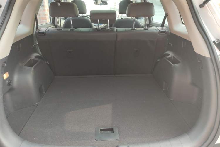 Used Changan CS75 2017 Shangku Edition 1.5T Manual ZhiXiang Model