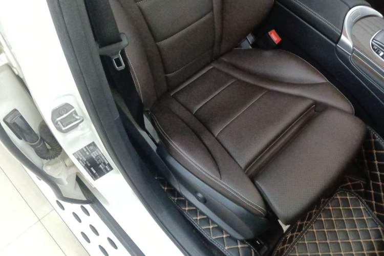 Used Mercedes-Benz GLC 2022 Refreshed GLC 300 L 4MATIC Dynamic Edition