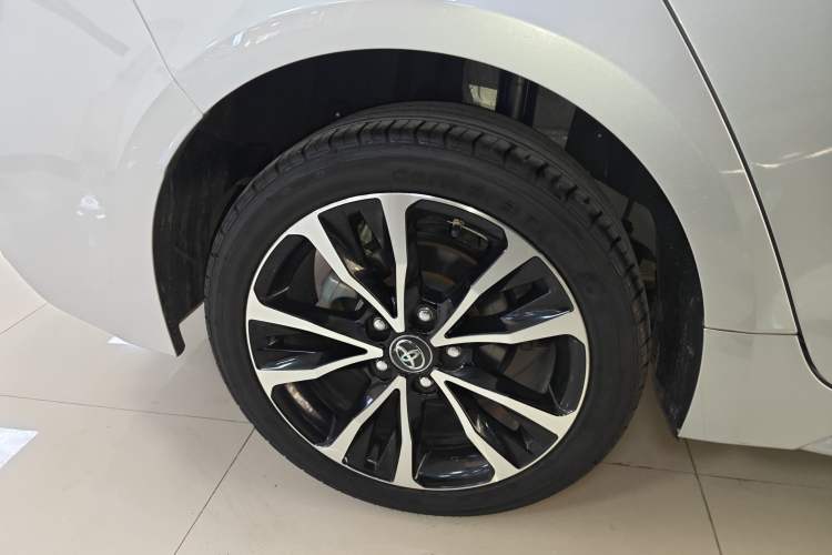 Used Toyota Levin 2021 Dual-Motor 1.8H E-CVT Sport Edition
