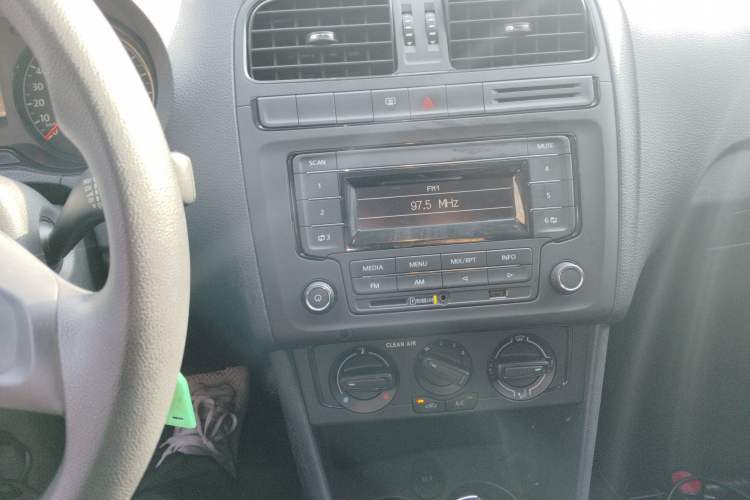 Used Volkswagen Polo 2016 1.4L Automatic Trendy Model
