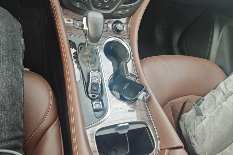 Used Buick Envision 2017 20T Two-Wheel Drive Elite Version
