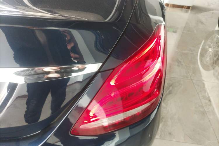 Used Mercedes-Benz C-Class 2015 C 200 L Sport Edition
