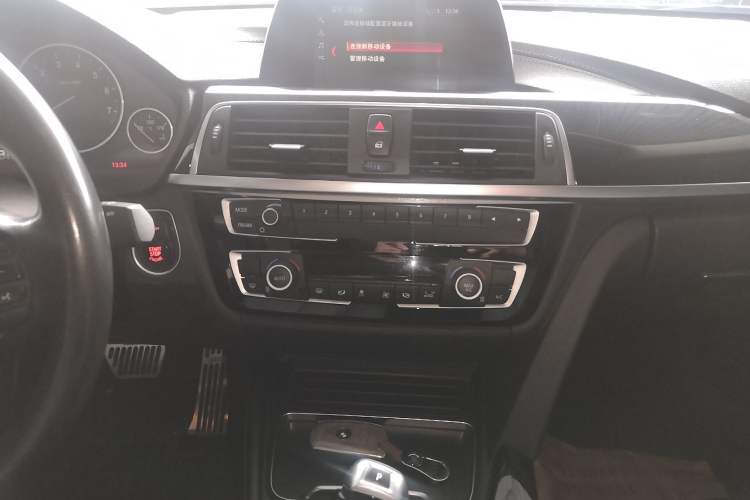 Used BMW 3 Series 2018 318Li
