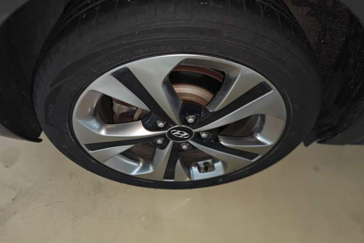 Used Hyundai Lafesta 2019 280TGDi Sport Edition China VI
