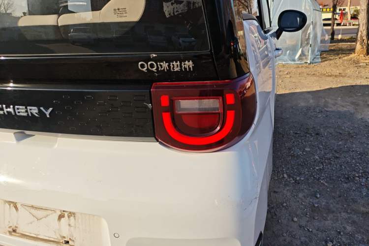 Used Chery QQ Ice Cream 2022 120km Conical Shape Lithium Iron Phosphate
