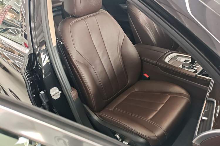 Used BMW 7 Series 2017 730Li Leading Model