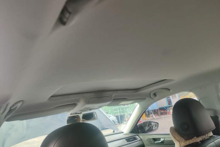 Used Volkswagen Passat 2016 330TSI DSG Luxury Edition
