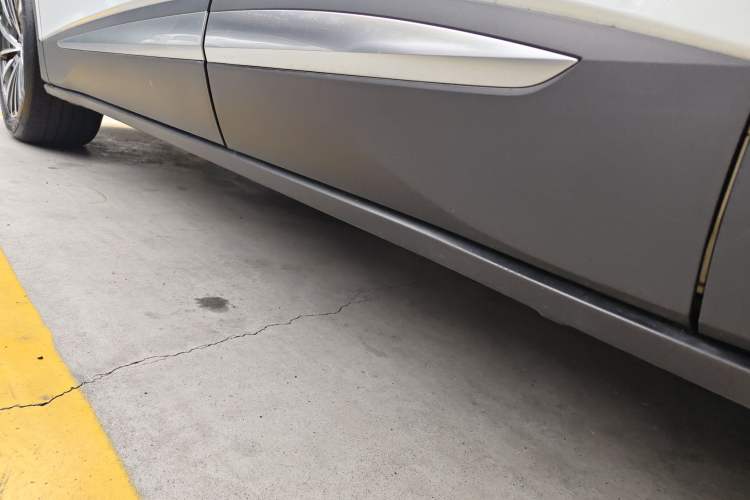 Used Volkswagen ID.4 X 2021 Pro Smart Long-Range Edition
