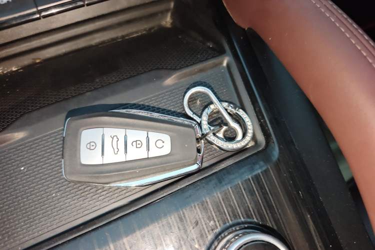 Used Geely Auto Monjaro L 2021 2.0TD DCT EVO Two-Wheel Drive Smart Luxury Version
