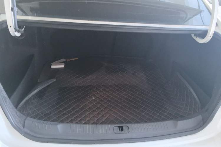 Used Buick GT 2019 18T Automatic Connected Elite Model China VI Standard
