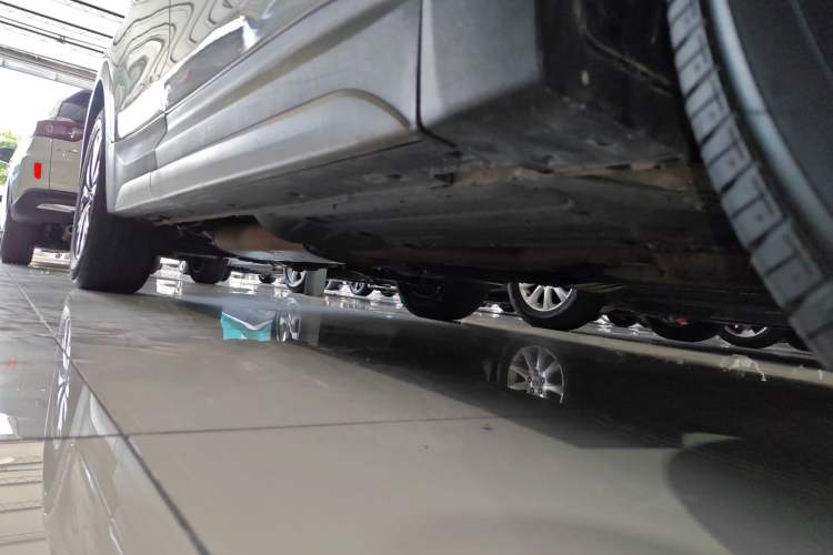 Used Hyundai Santa Fe 2017 2.4L Automatic Two-Wheel Drive Smart Version 5 Seats
