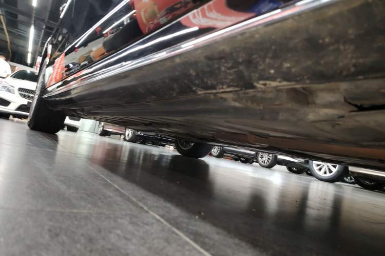 Used Mercedes-Benz E-Class 2018 Facelift E 200 L Sport Edition
