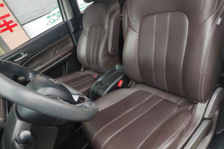 Used GAC Trumpchi M6 2019 270T DCT Luxury Edition (7-seater) China VI