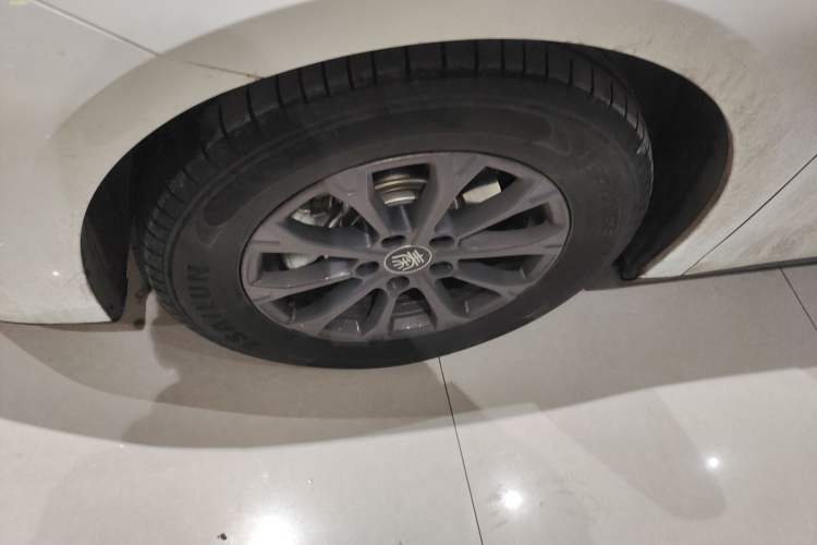 Used BYD Qin L 2024 DM-i 80KM Leading Model
