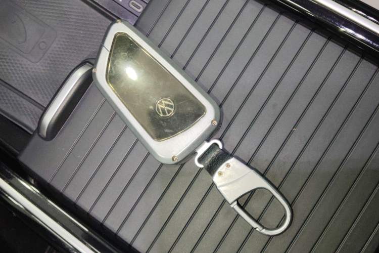 Used Volkswagen ID.6 CROZZ 2021 Revised Version Long-Range PRO Edition