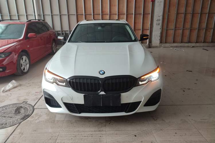Used BMW 3 Series 2022 325i M Sport Night Edition Package
