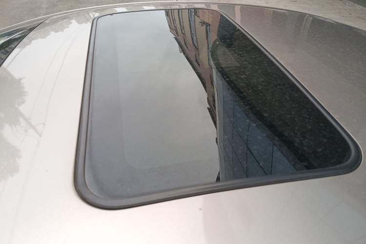 Used Hyundai Elantra 2015 1.6L Automatic Leading Model
