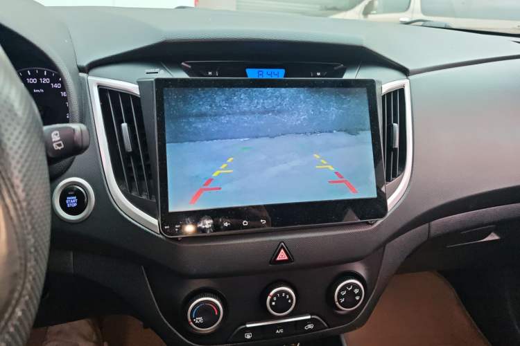 Used Hyundai ix25 2015 1.6L Automatic Two-Wheel Drive Smart GLS Trim